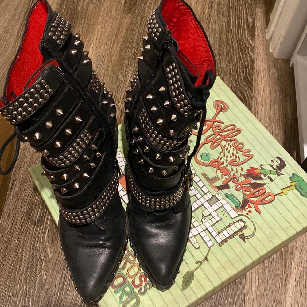 DRACO-STUD size 9.5 used